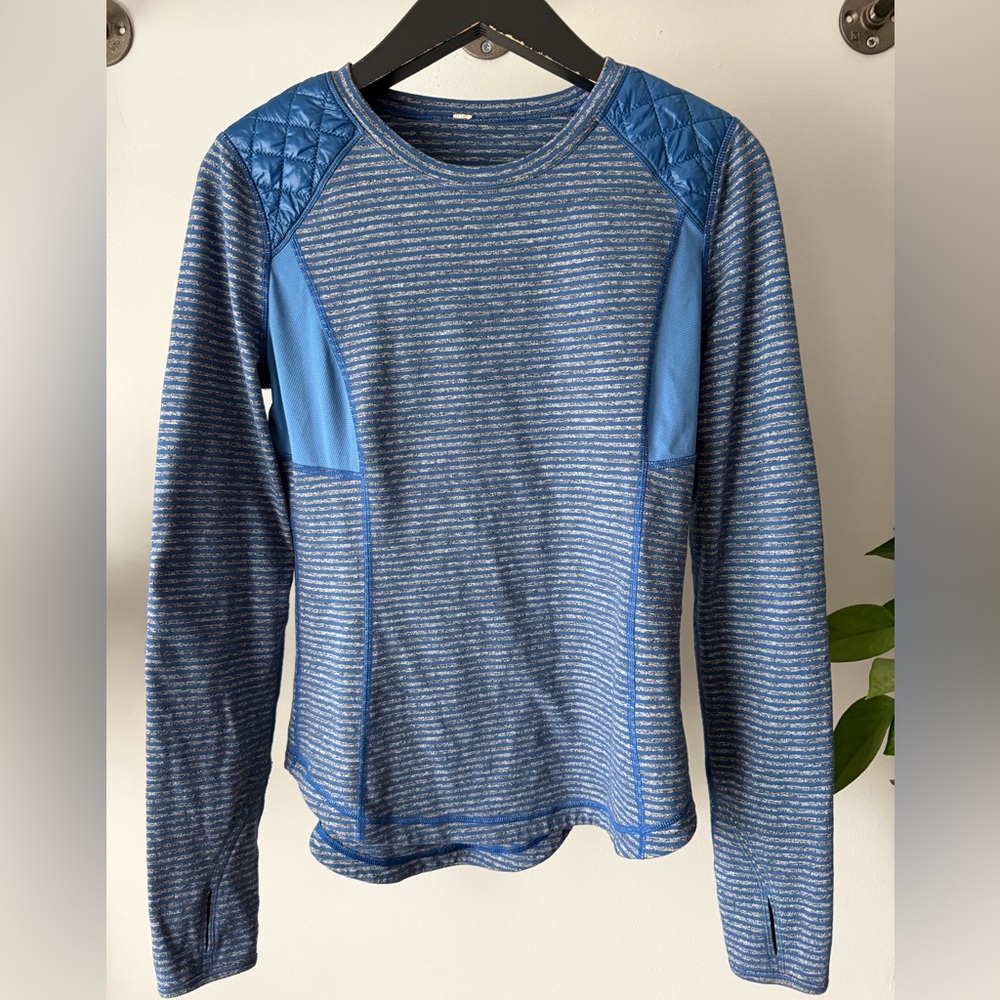 Lululemon Ice Queen Top Blue Stripe Long Sleeve Quilted Shirt Thumb Holes Sz 6